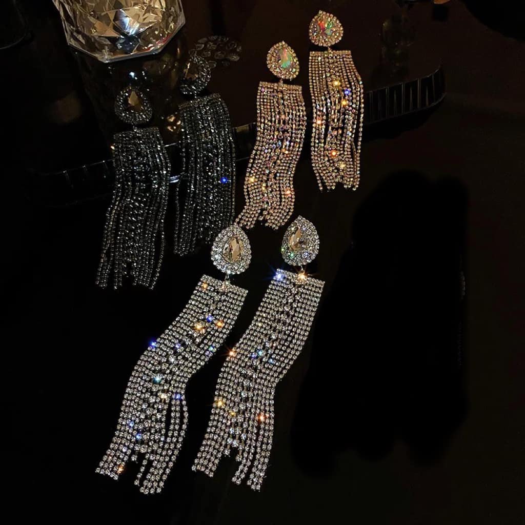 Cercei candelabru luxury eleganti lungi din ziriconiu WE039