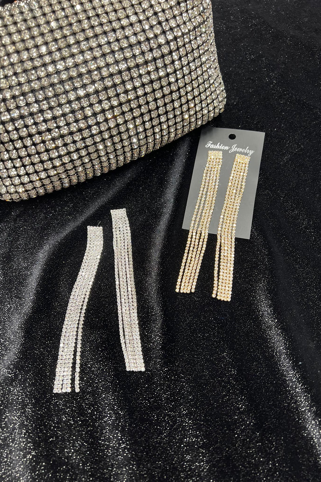 Cercei luxury eleganti lungi din ziriconiu WE006