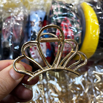 Goldmetallische Haarspangen, modische geometrische Muscheln Mode 2021 
